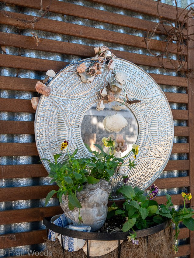 Historic garden in Park Lane