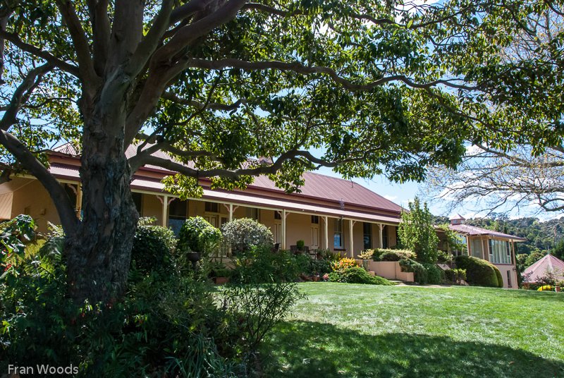 The Moorings, Robertson