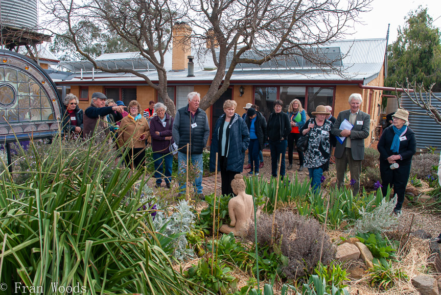 <b>Anthea Thomson garden, Bungendore</b>