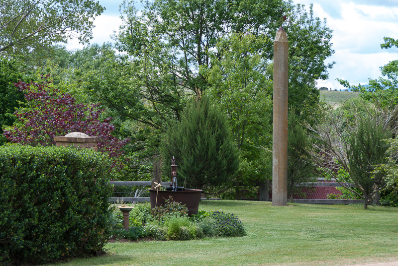 Bev Lightfoot's garden in Braidwood.