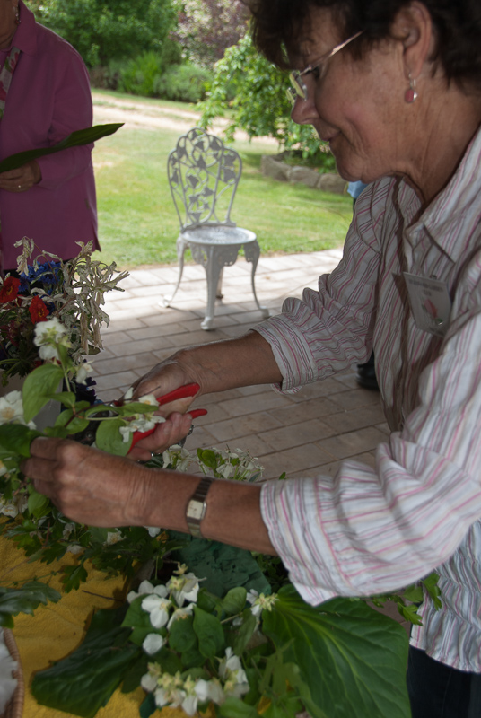 Bev Lightfoot's garden in Braidwood. Flower arranging demonstration.