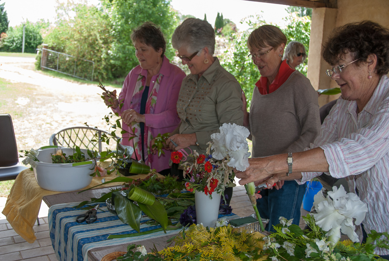 Bev Lightfoot's garden in Braidwood. Flower arranging demonstration.