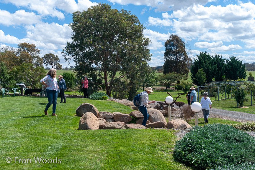 <b>Turner's garden, Lachlan Valley Way</b>